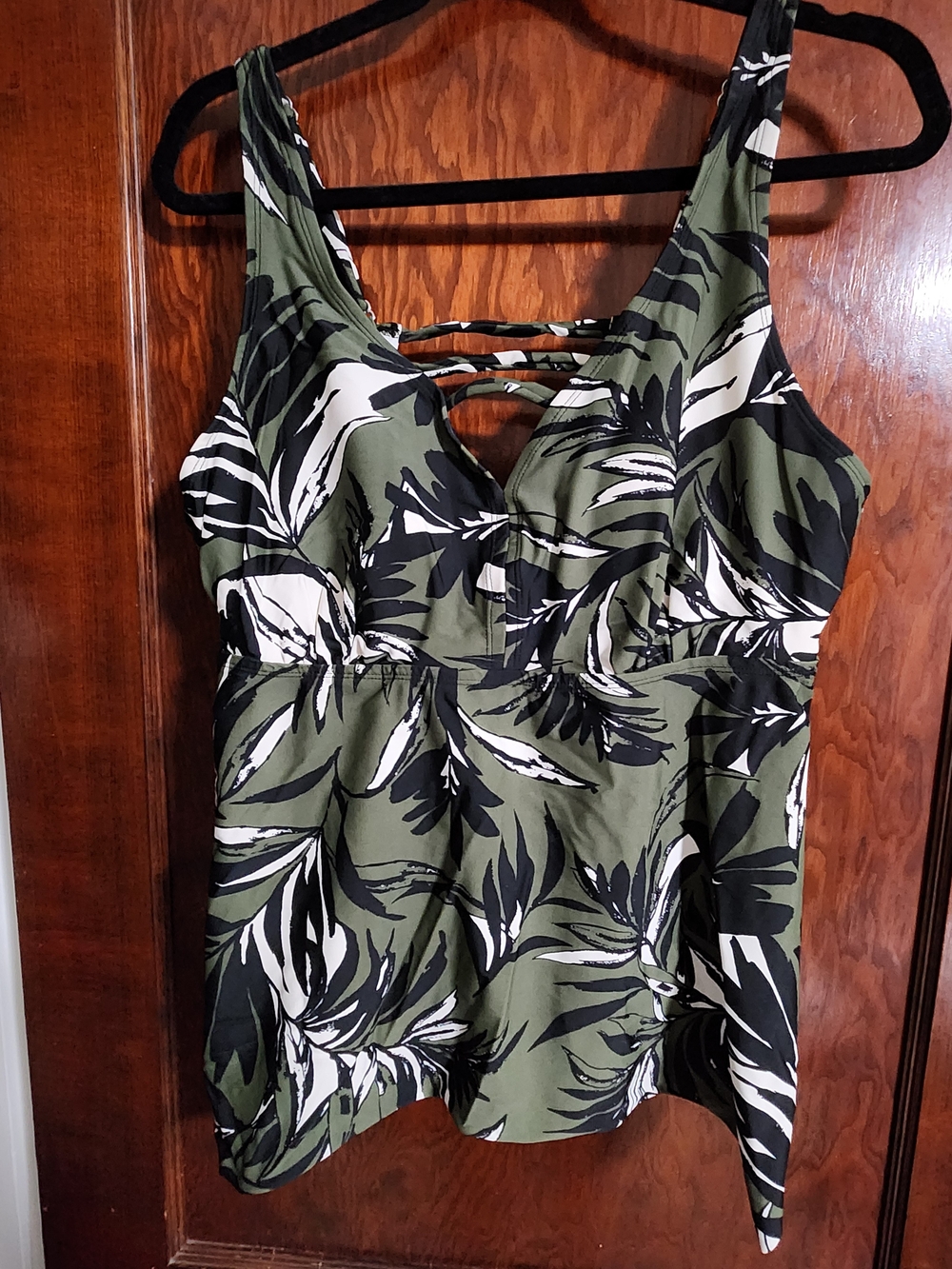 Kona Sol Swimwear Tankini Top 20W Green Tropical Print Strappy Detail Boho